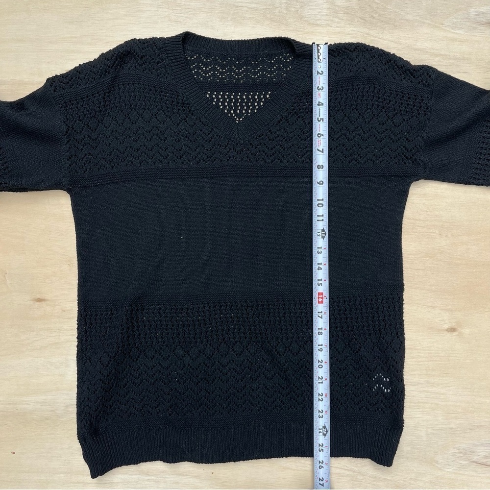 Women’s Size Large Comfy Knit Black crew Neck Long Sleeve Sweater Fall Winter - Picture 4 of 6